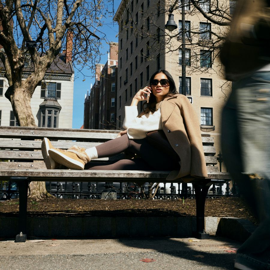 Camden Cuff Classic Cozy - Cognac - Image 10